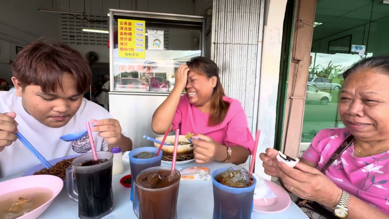 Perang Mulut Bujang Sigat&Kumang Jawai Di Kedai Makan // Sempat Salam Minta Maaf..//