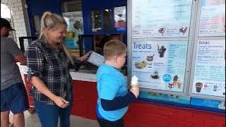 Download lagu Using an AAC Device to order Food