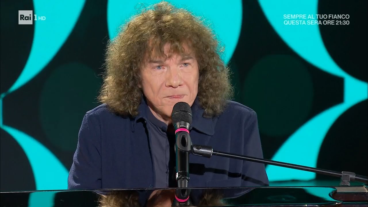 Riccardo Cocciante canta 