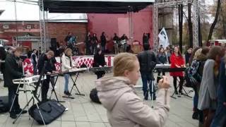 Rock N Mob. The Show Must Go On. Сад \