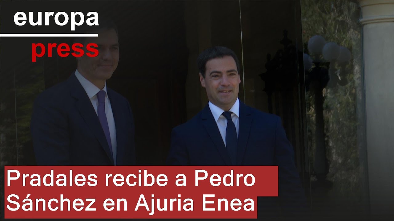 Pradales recibe a Pedro Sánchez en Ajuria Enea