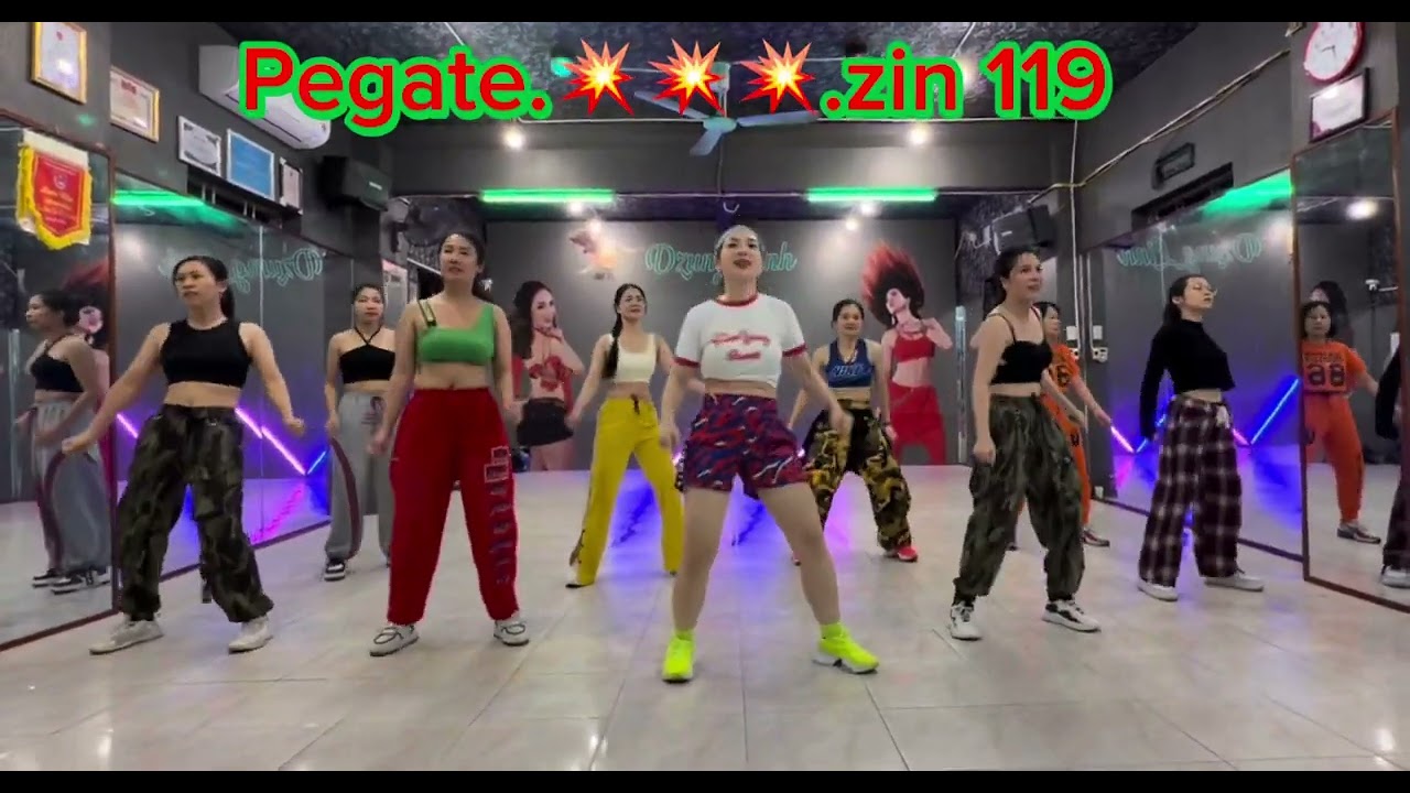Pegate#dzunglinhdance #dance #zumba #zin #fitness 