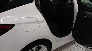 SG17JHX Vauxhall astra