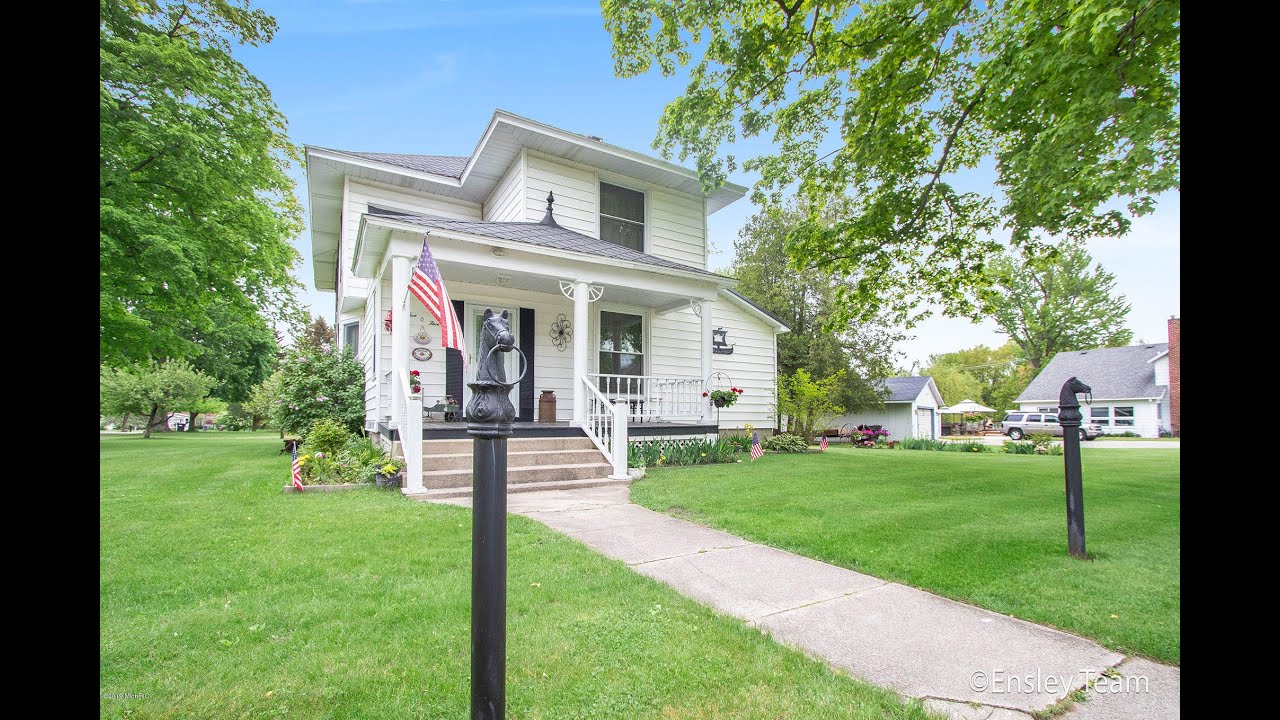 505 E Edgerton Street, Howard City, MI 49329