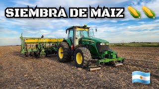 PRIMER día de SIEMBRA de MAÍZ con el JOHN DEERE 7210J, HAY BARRO - Mauro Francou