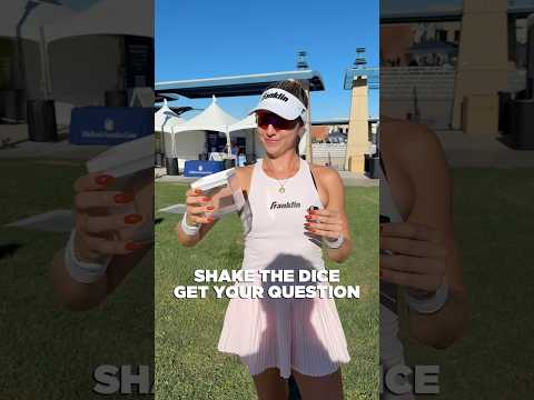 Pros throwing dice 🎲 for questions