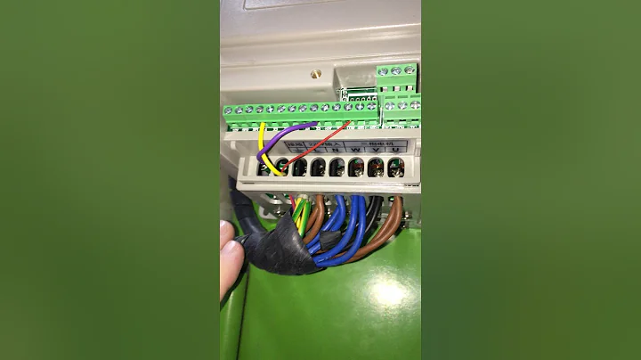 SIMPLE VFD CONNECTION FOR A CAR LIFT AT 220 VOLTS ONE PHASE IN AND 220 THREE PHASE MOTOR