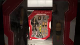 #walmart #wwe figure toy hunt finding Monday night wars ultimates piper and hart!!
