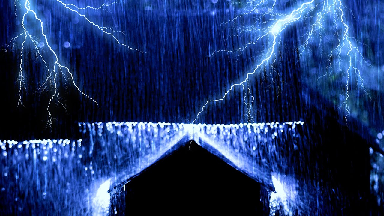 Sueño Profundo con Lluvia Intensa sobre un Techo de Metal y Truenos ...