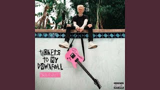 Watch Mgk Cant Look Back video