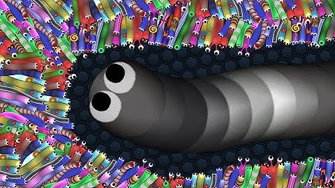 Slither.io Tiny Snake Trolling Giant Noob Snakes - Epic Slitherio Gameplay #slithersnake #games