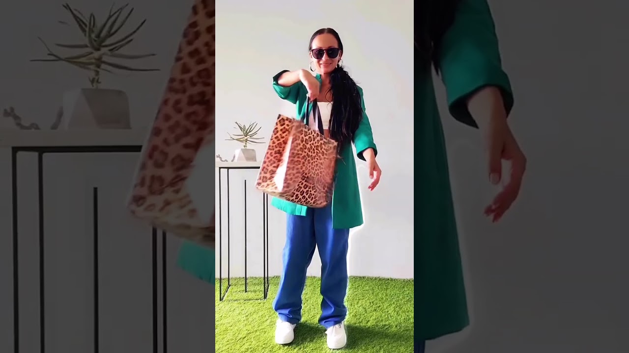 Find the right gift wrap/bag for the right occasion.🎁🥳