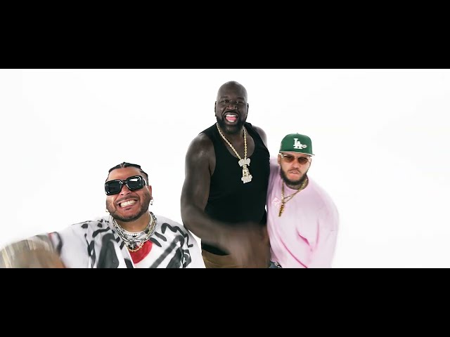 Coyote & Shaquille O'Neal - 3 Lokos (official music video) class=