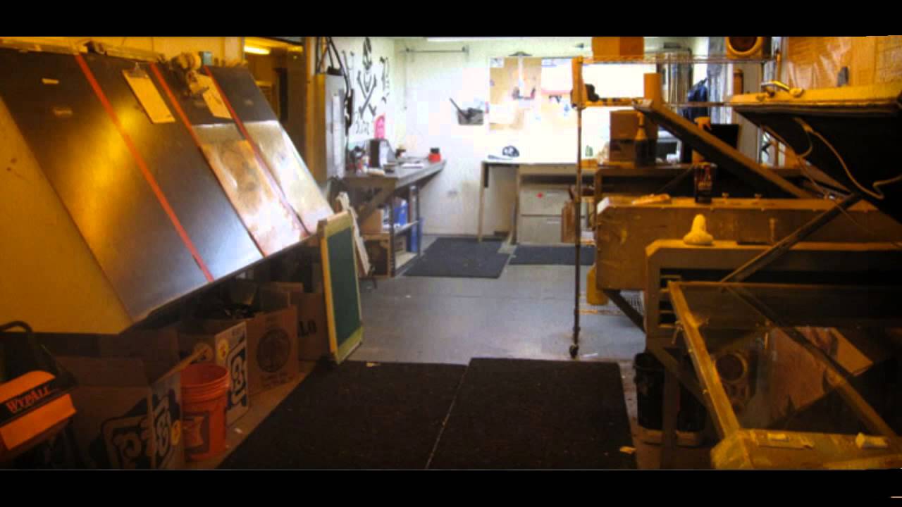 How to Get Custom Logo Shirts T-Shirts for Your Business