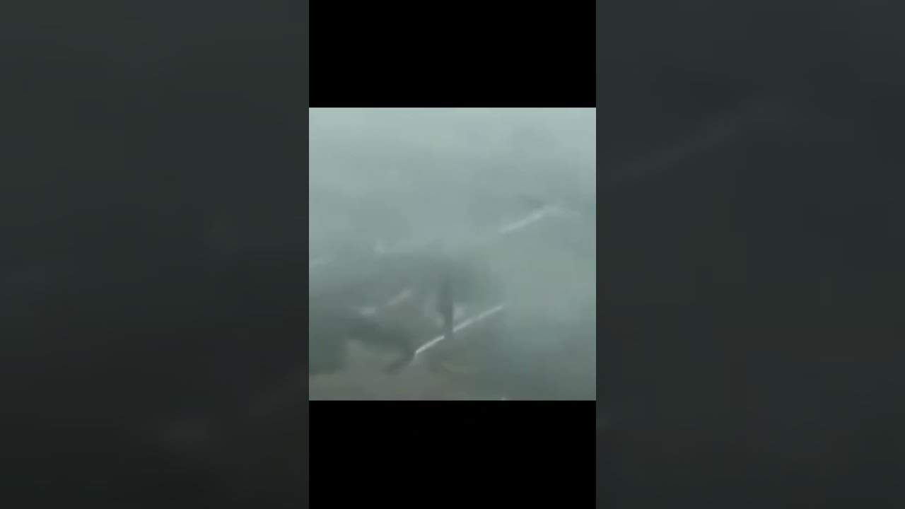 Tempestade como um Tornado! Destruiu tudo em seu caminho em Guaíba, Brasil #shorts