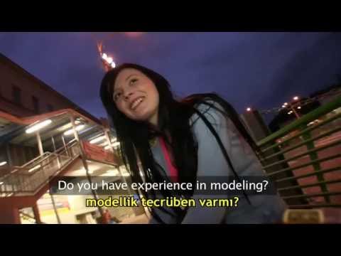 Güzel Kız Para Karşılığı Cinsel İlişkiyi Kabul Ediyor! [HD]