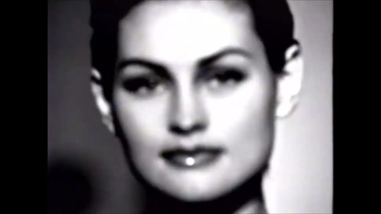 Retro Vera Wang Fashion Credit Card American Express Commercial 90s