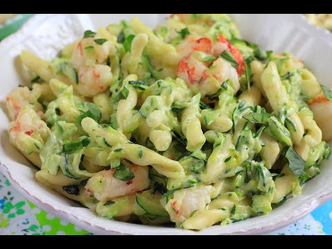PASTA ZUCCHINE E