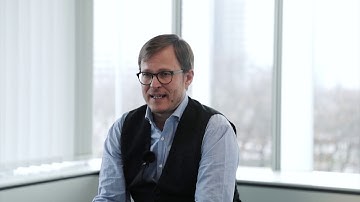 Explain three different applications for the VPS 19