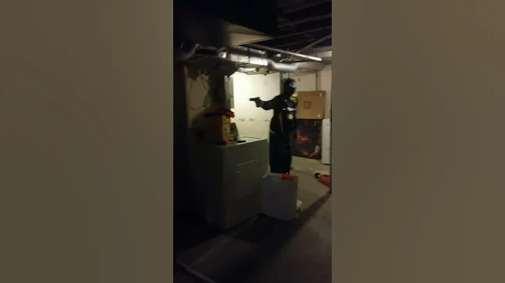 Joel vs Caleb indoor. Airsoft war