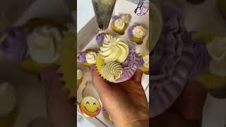 💜🤍How about zigzag 🧁 #cupcake #ideas Sweet Recipe #shorts #cake #short #cookies #foodie #food