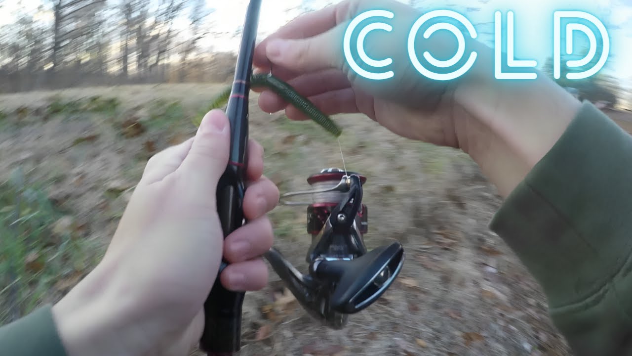 COLD Winter Bass Fishing!