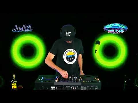 My latest 1 hour mix for @housepartyreclv was EPIC 👾🎶