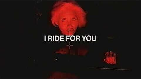 Thumbnail of Nessa Barrett - PASSENGER PRINCESS ☆ (official lyric video)