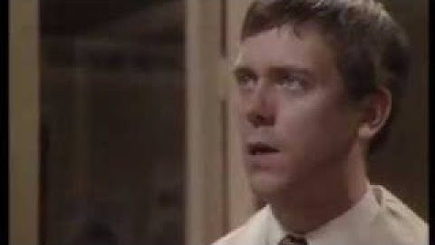 Funny Hugh Laurie & Stephen Fry comedy sketch! 