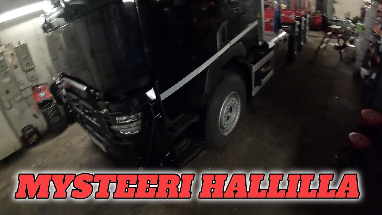 Установили новую железную конструкцию и отремонтировали старую