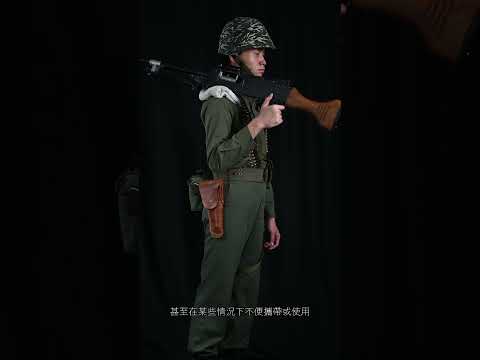 1980年代中国陆军的士兵，为什么会装备军官用的手枪呢?