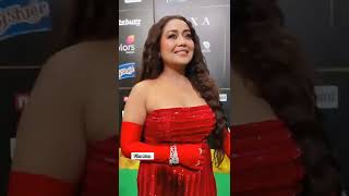 Nehakakkar Red Hot Look
