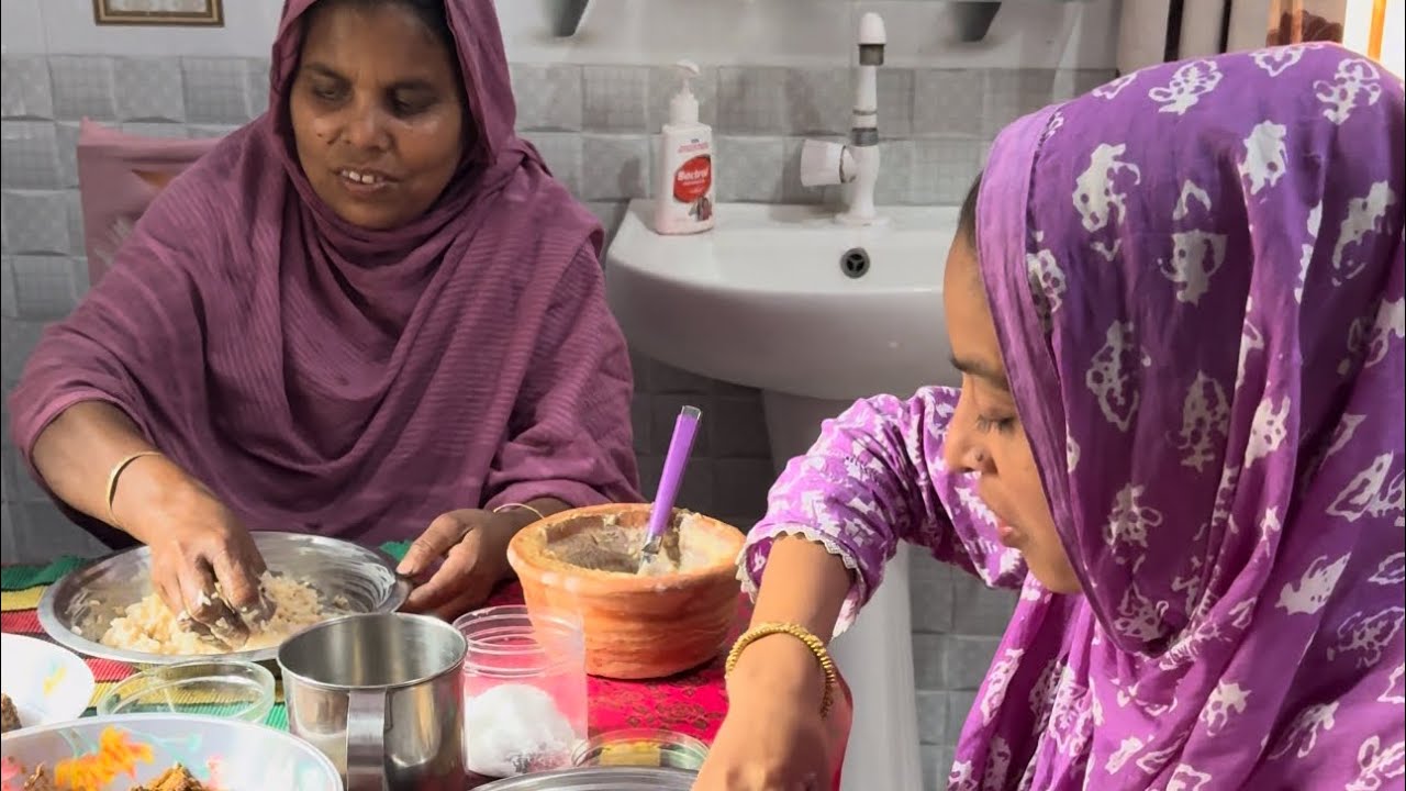 গ্রামে হঠাৎ করে কুটুম আসলে একটু অসুবিধা হয়