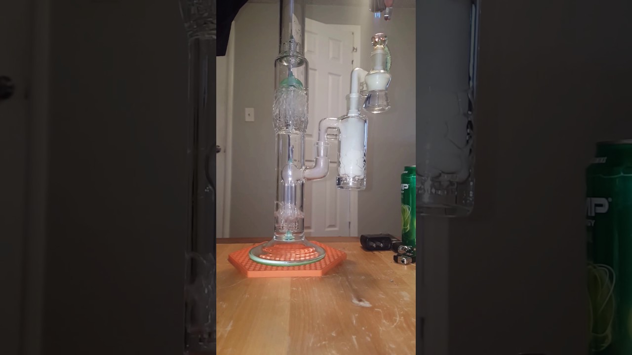 Build-a-bong