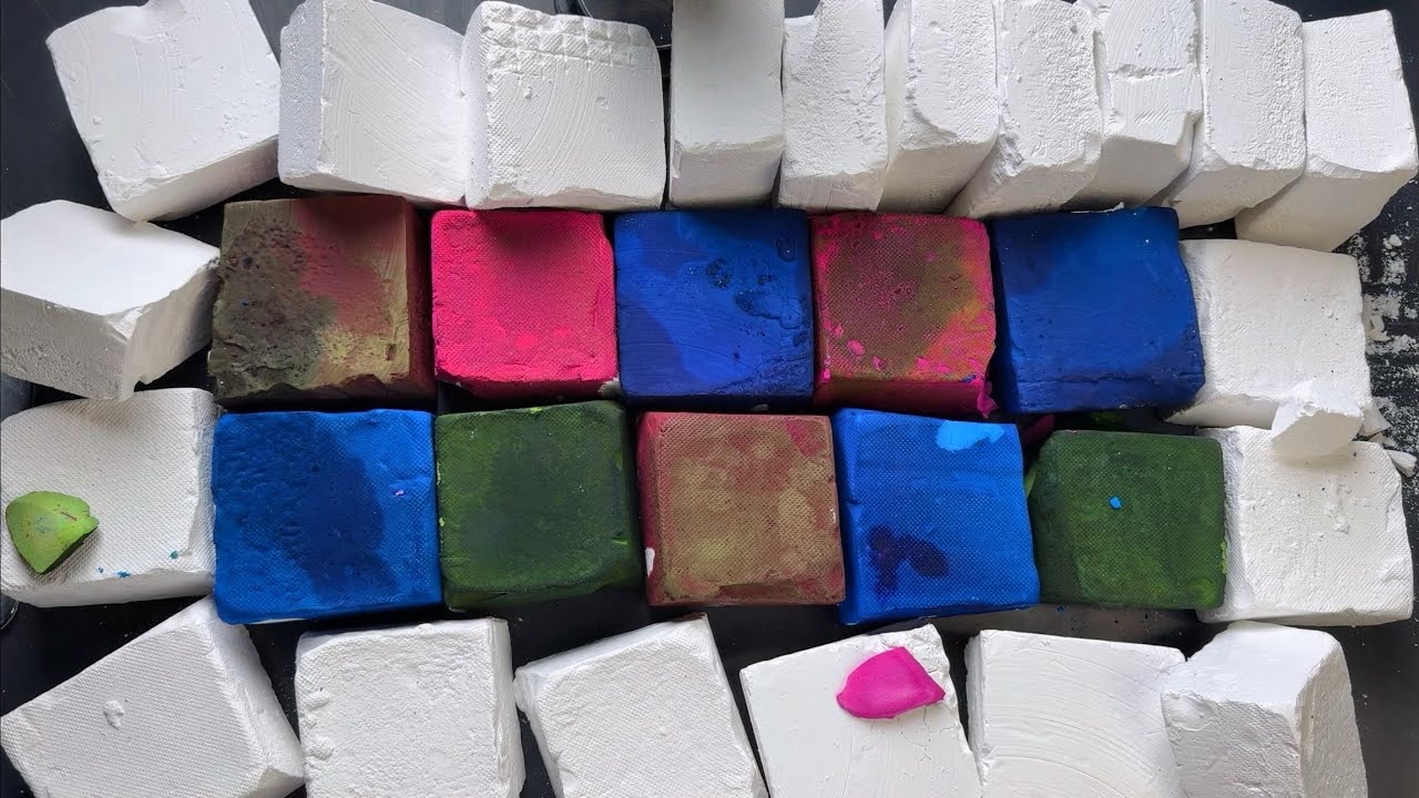 Hands on Unpolished Chalk from @yiouasmrchalk 😍