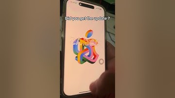 iOS 26 public beta is here and I am installing it right now