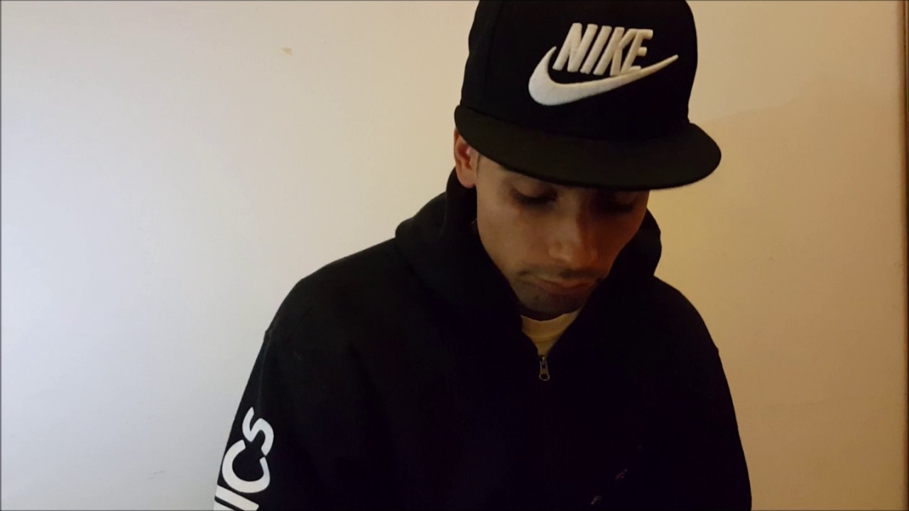 Viki Santoro Intervista YouTube