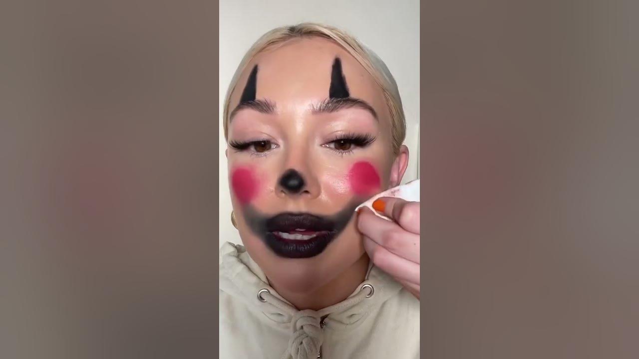 Easy clown makeup 🤡 : r/halloween