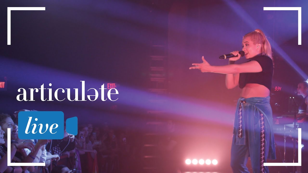 Hayley Kiyoko Performs 