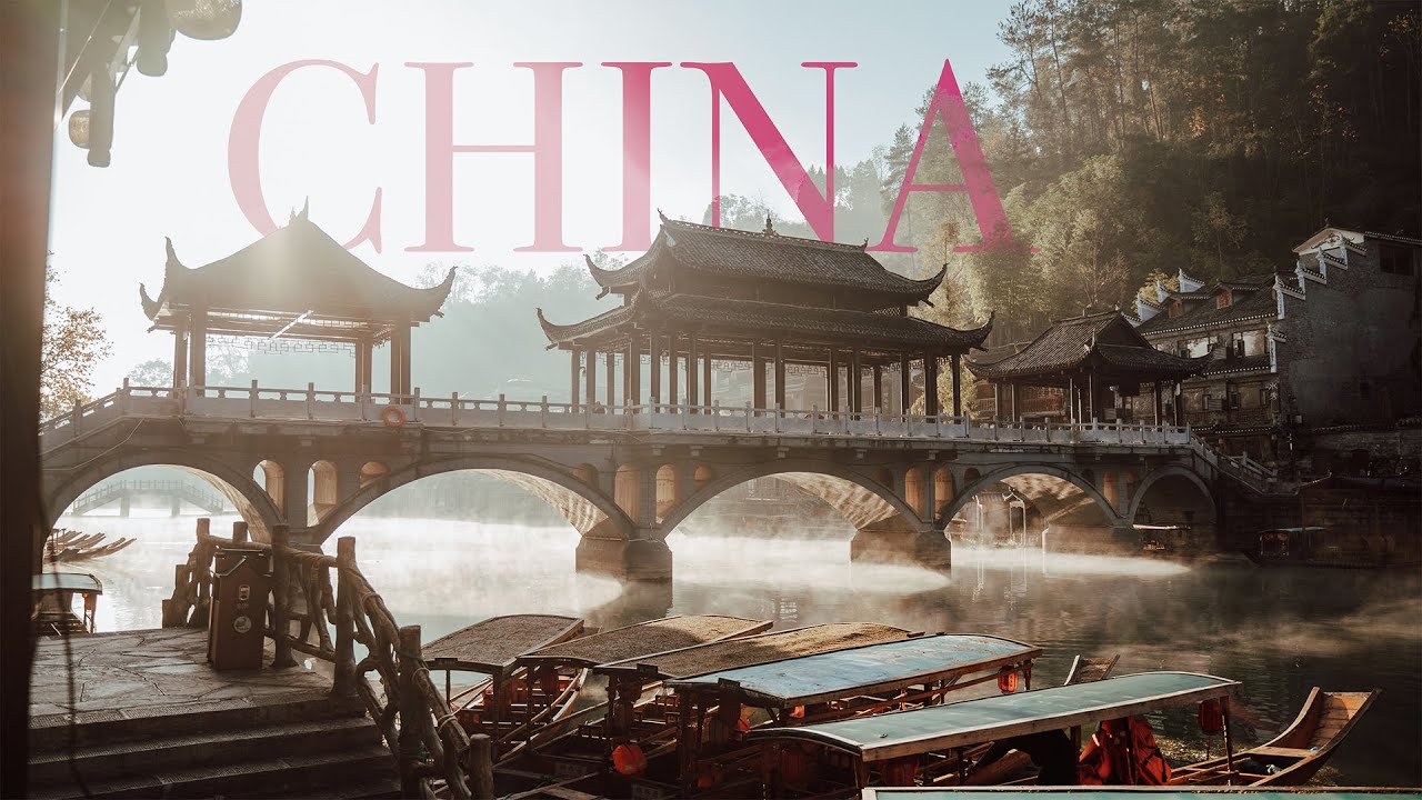 Sony A7IV Slog3 4K Silent Journey Through China ā Zhangjiajie, Tianmen and Fenghuang