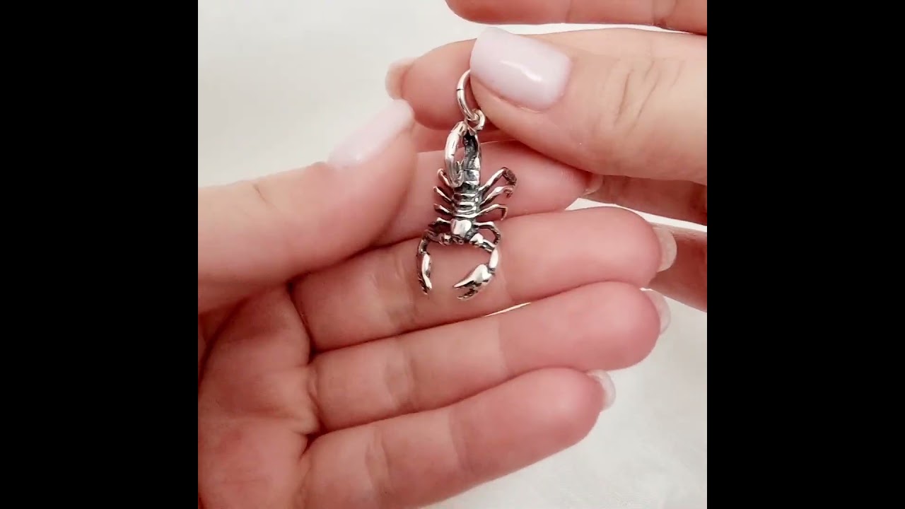 Silver Scorpion Pendant  925 - Ασημένιο μενταγιόν Σκορπιός 925 - LVKR811-925S