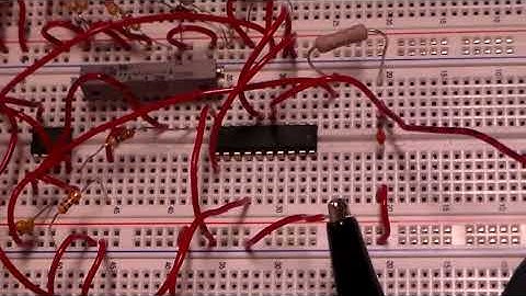Digital thermometer with RS-232 interface