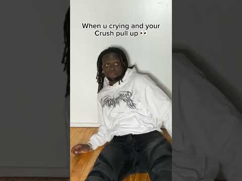 When your crush pull up 😍😂