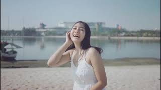 Beautiful In White Nelly Amalia