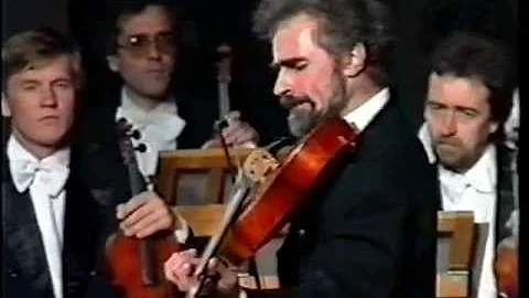 Vivaldi Concerto in d-minor, viola D'amore & strin...
