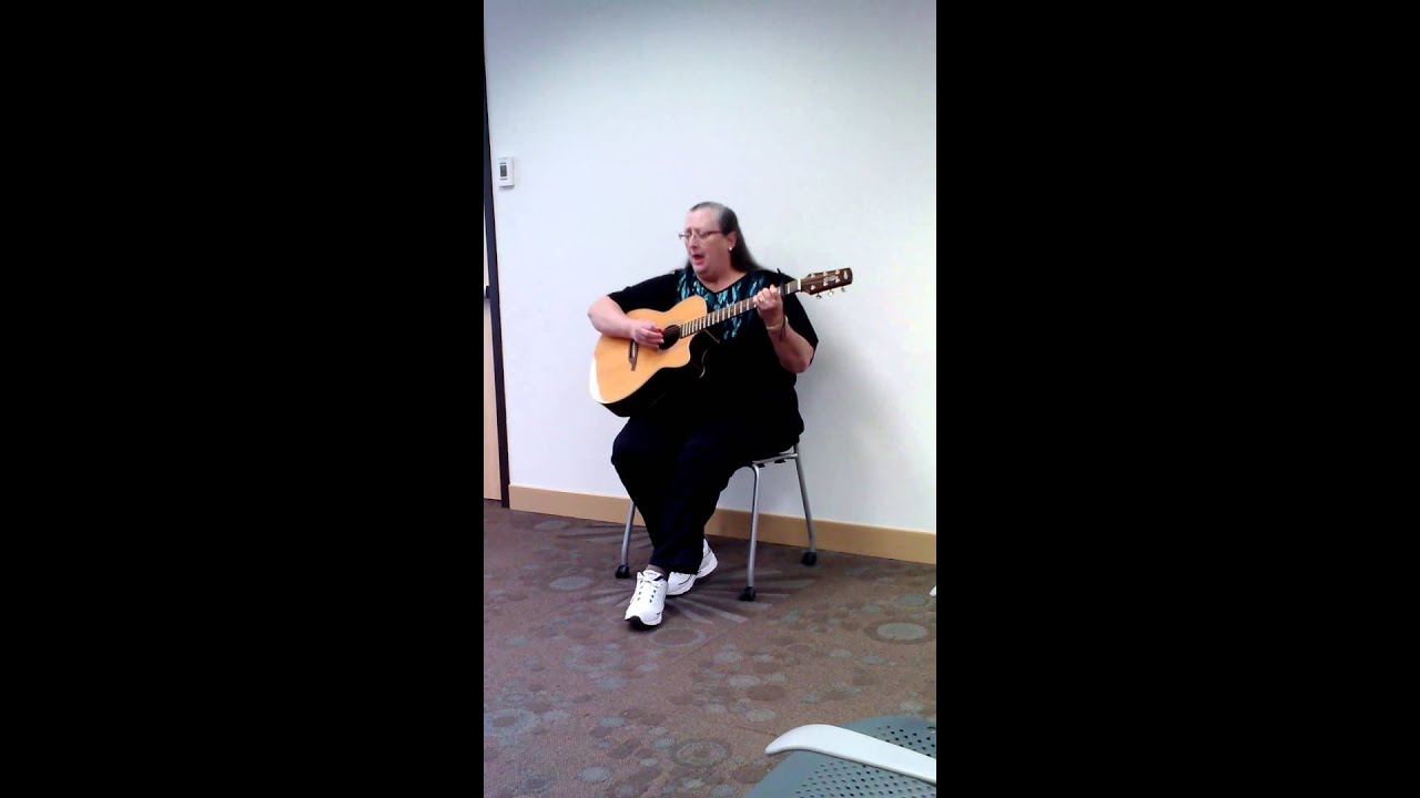 Emily Thomas Hometown Feeling 0323131349.mp4