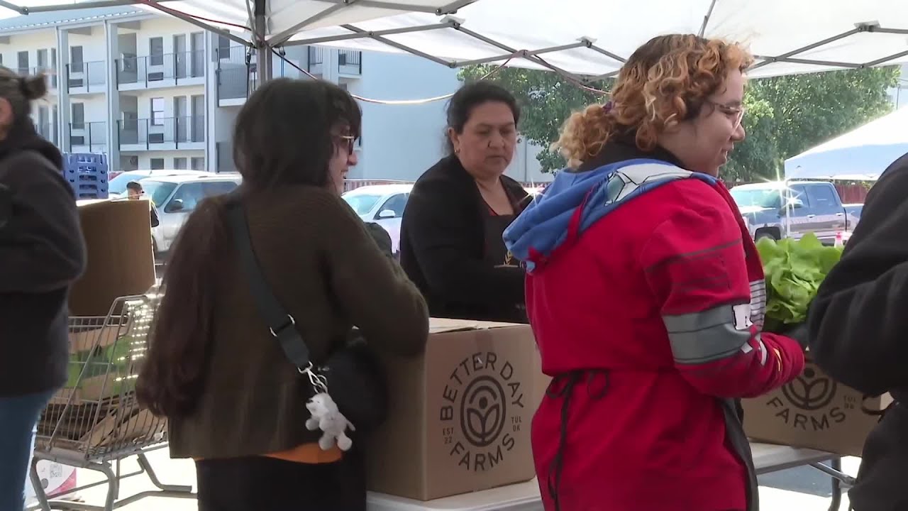 La Cosecha partnering with local businesses to spread holiday cheer