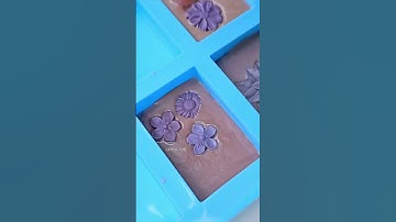 Making soap bar #makingsoap #soapmaking #sustainable #barsoap