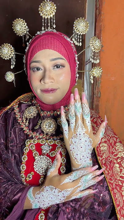 #akadnikah #adatgorontalo #walimomo #bajuadatgorontalo #hennapengantin #pengantingorontalo