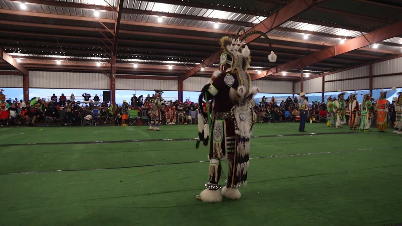 MVI 7789 Tatanka Najin Wacipi 2023, Sat. Night Live, Jr. Men's Chicken Dance Category Contest...